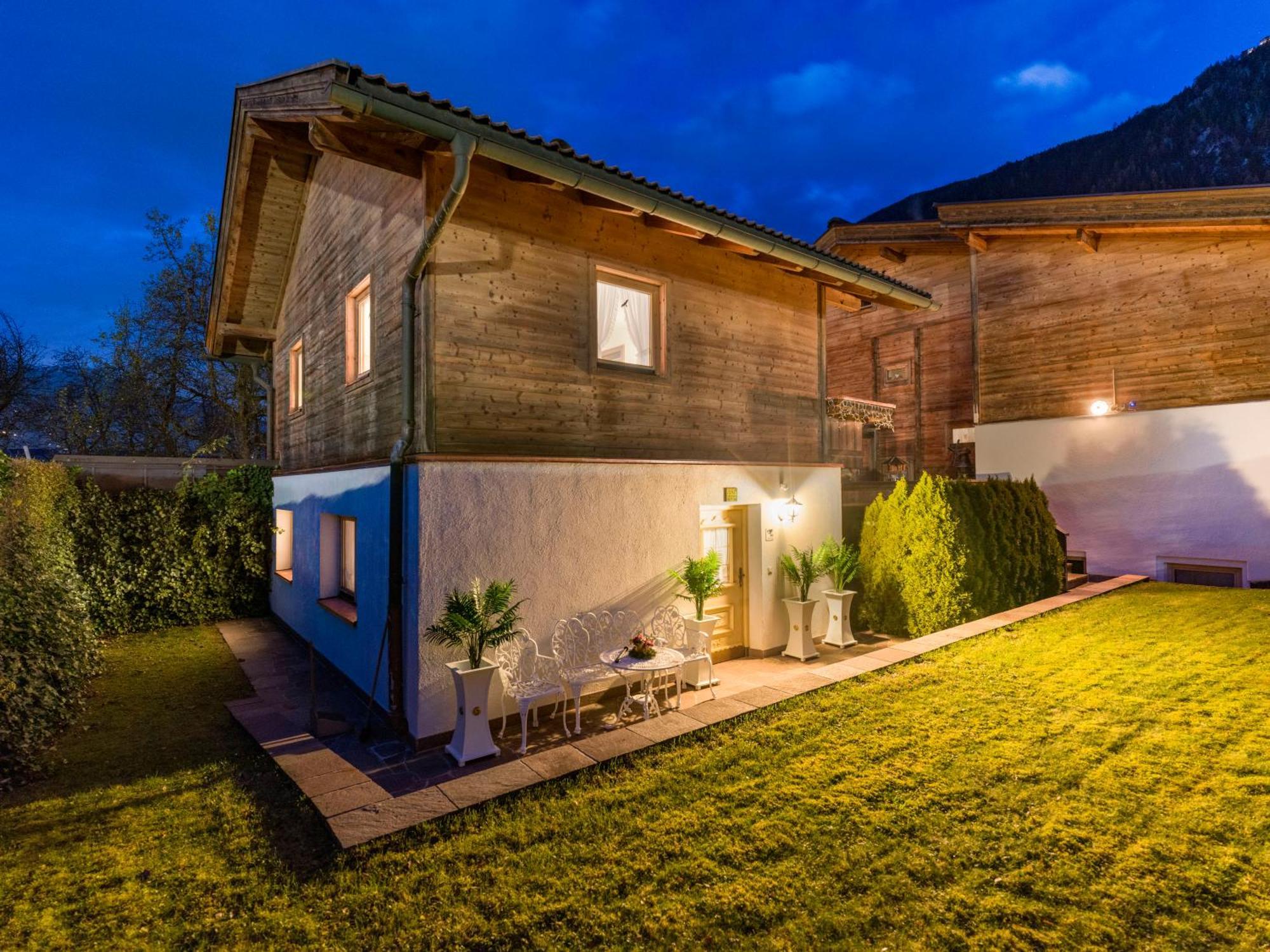 Chalet - Apartments Julitta Oberhollenzer Mayrhofen Exterior foto