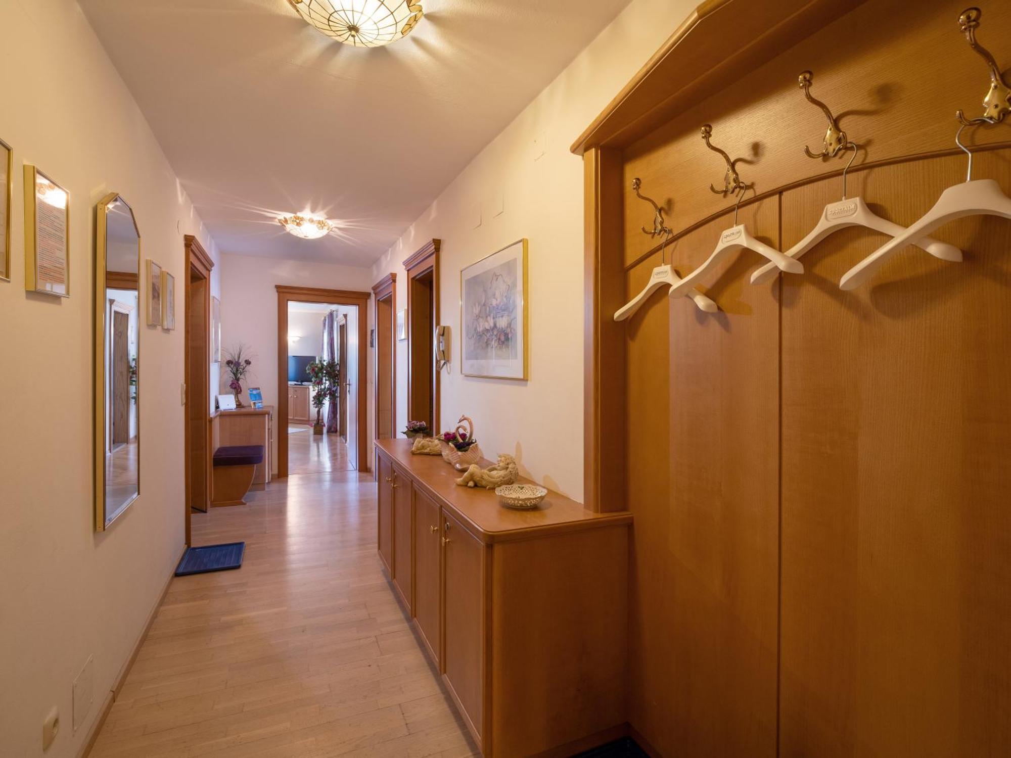 Chalet - Apartments Julitta Oberhollenzer Mayrhofen Exterior foto